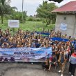 Peserta Media Field Trip Forum Jurnalis Migas Jambi Tahun 2026 meninjau program budidaya ikan air tawar binaan Pertamina EP Jambi yang dikembangkan bersama masyarakat Desa Kasang Lopak Alai, Muaro Jambi.